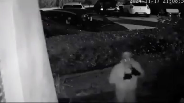 Mugnano, ladro solitario tenta di entrare in casa di due anziani