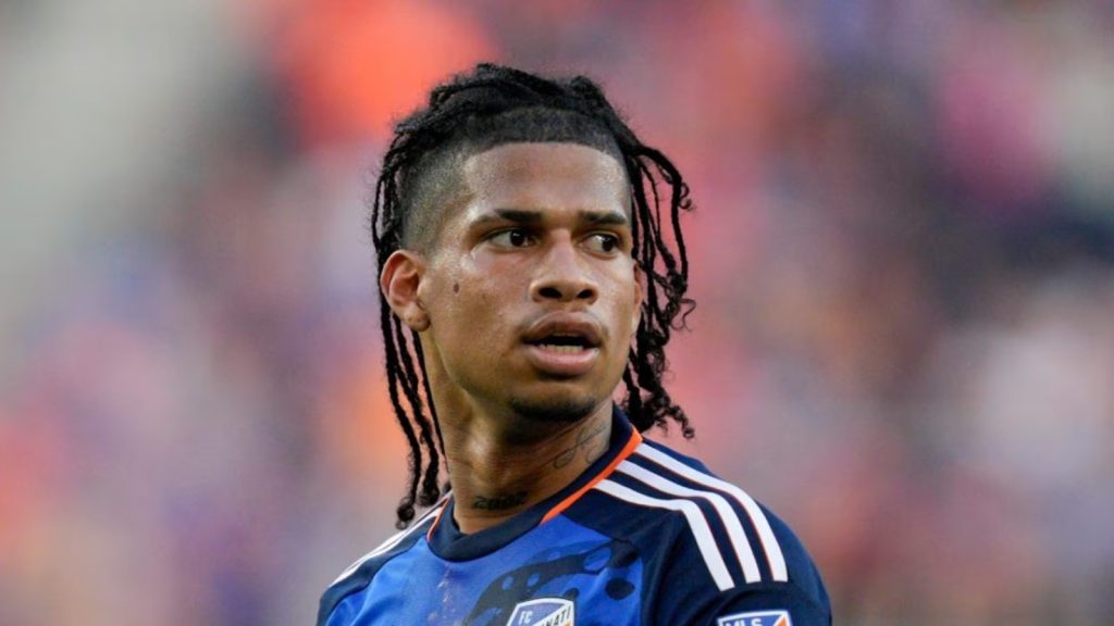 Choc in Ecuador, calciatore 22enne della Nazionale morto in incidente stradale