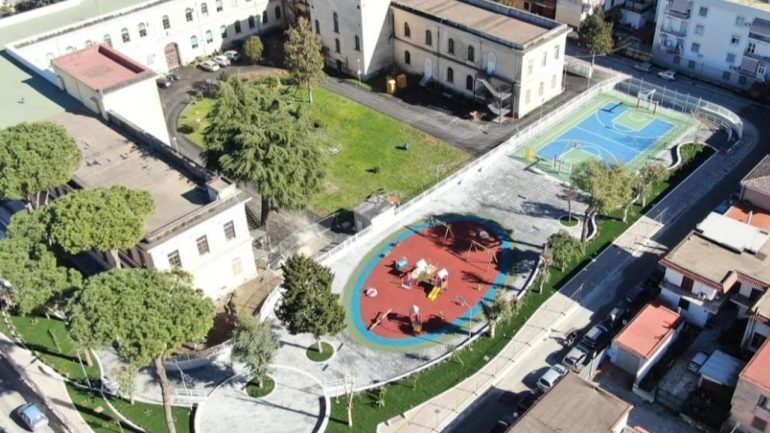 Giugliano, l’accoltellatore di 10 anni ai carabinieri: “E’ stato un incidente”