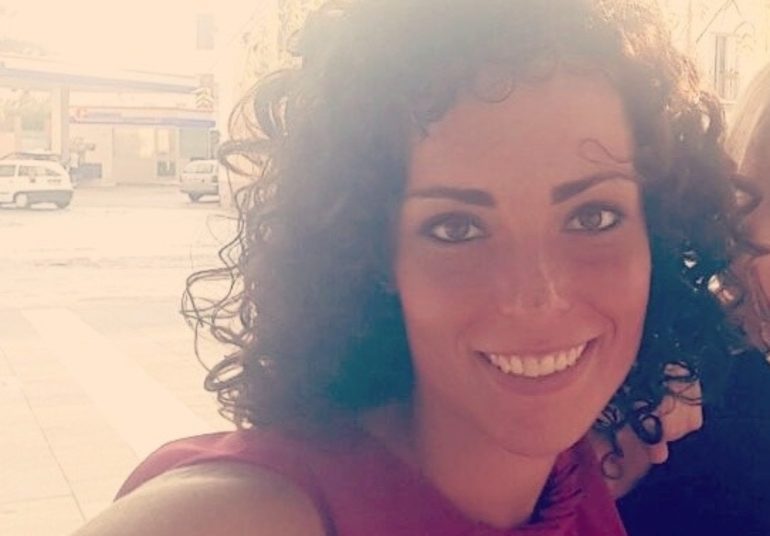 Mondragone, si schianta con l’auto muore 27enne di Sparanise