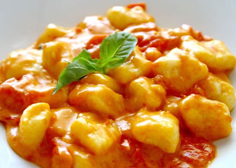 Bambina di 9 anni muore per un’allergia dopo aver mangiato gnocchi