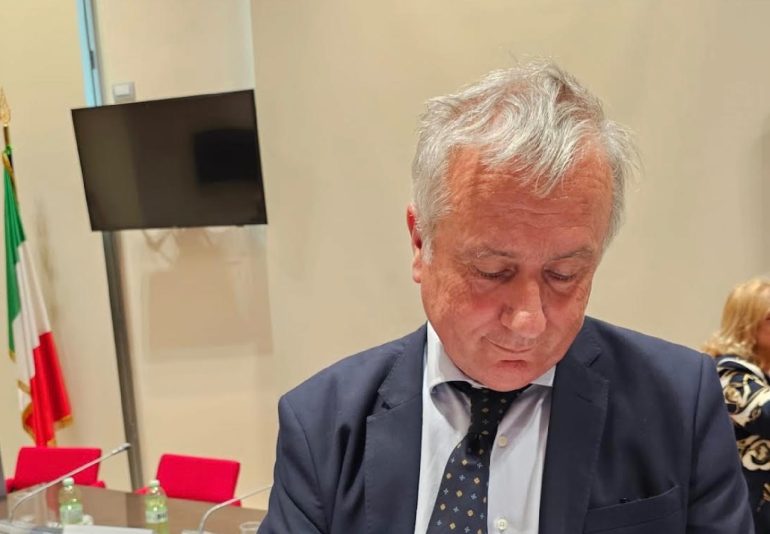 Fondazione Vassallo: “Bene lo stop al progetto Agropoli-Eboli, i fondi vengano utilizzati per creare la strada del Parco”
