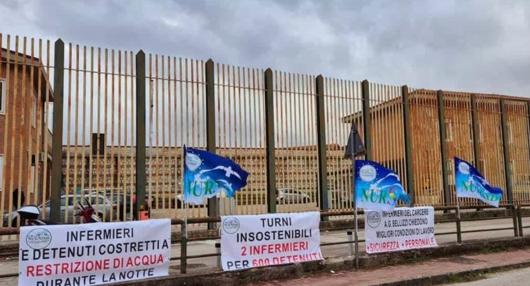 Infermieri del carcere di Avellino in stato di agitazione: l’Asl non vuole riceverci