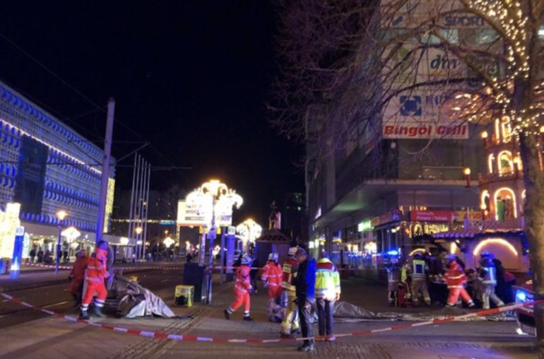 Attentato Germania: sono 4 i morti e 41 i feriti gravi