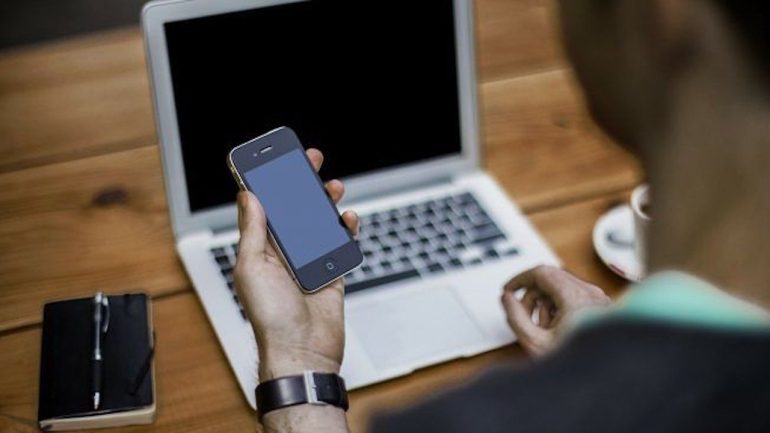Avellino, due denunciati per truffe online su case vacanze
