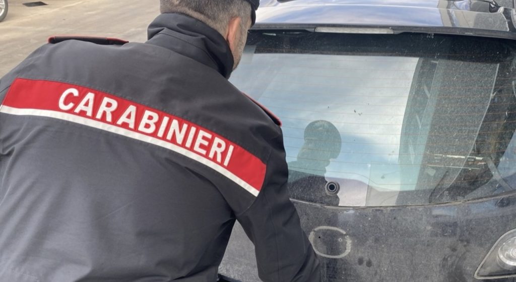 Avella, nuovo furto di PC nella Scuola Media