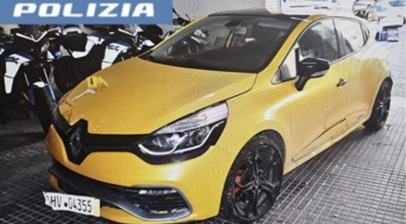 Salerno, inseguimento in tangenziale: arrestato ladro d'auto di Giugliano