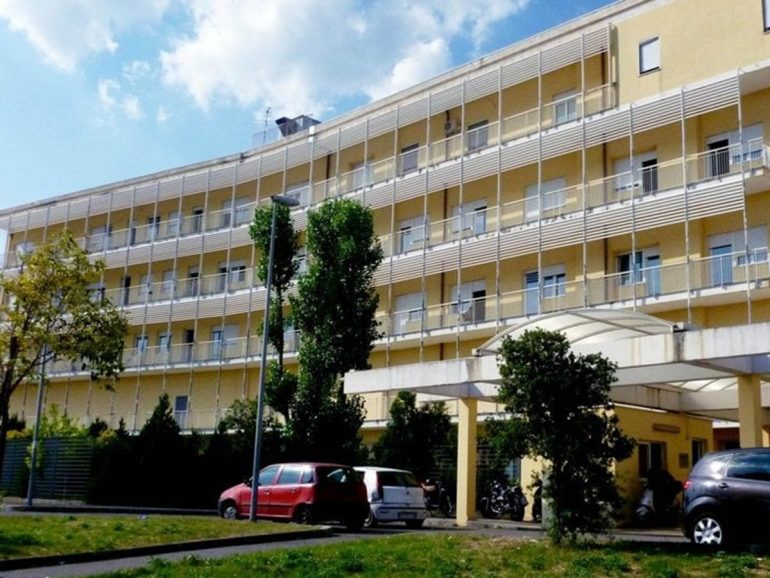 Ospedale di Boscotrecase, i sindaci di sei comuni scrivono a De Luca e Asl: “Riaprire subito il pronto soccorso”