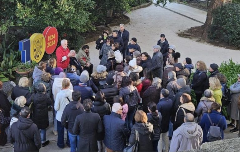 Concluse le passeggiate nel centro di Sorrento: successo alla scoperta di storia e tradizione