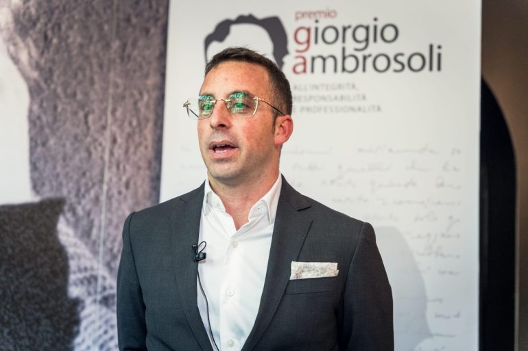 Napoli, i commercianti di Chiaiano uniti per dire no al pizzo