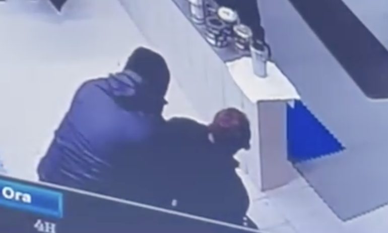 Somma Vesuviana, rapina choc a imprenditore: incaprettato e picchiato in casa