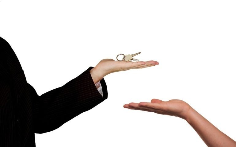 Quiz Esame Agente Immobiliare: Cosa È e Trucchi per Superarlo al Meglio