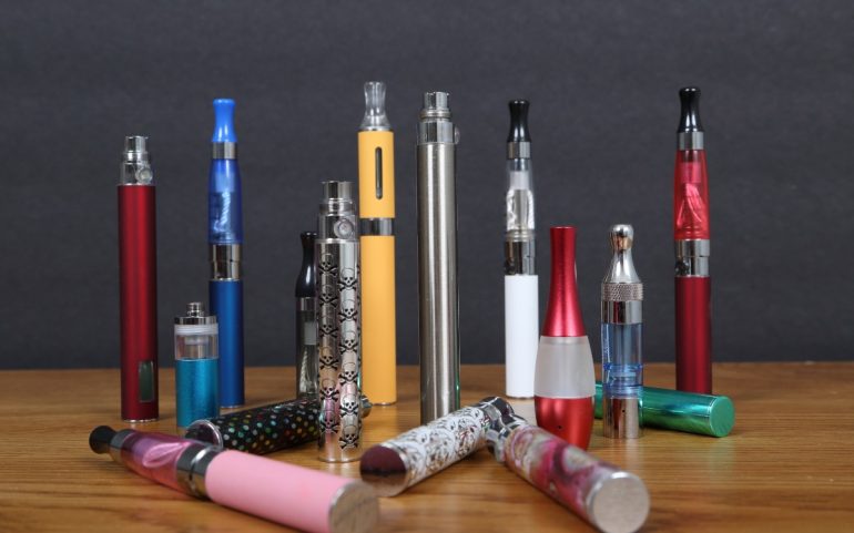 L’evoluzione del vaping: il successo delle sigarette elettroniche usa e getta