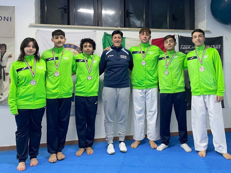 Cordal Taekwondo Team, trionfo a Casoria: sette medaglie al Campionato Nazionale di Pesaro