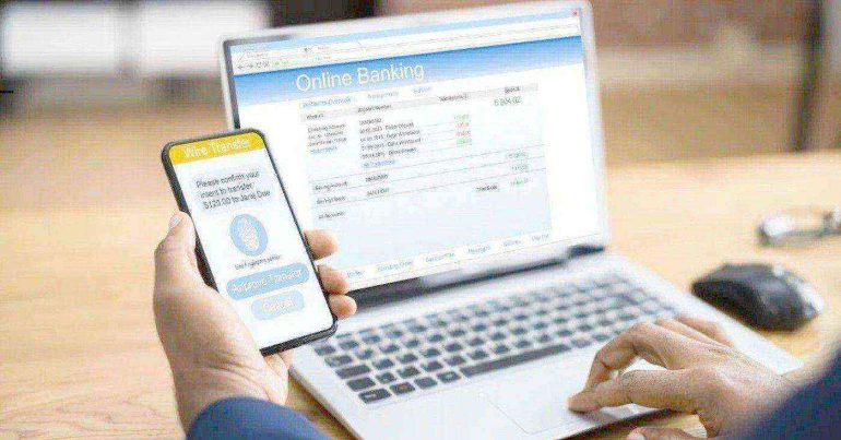 Anziana sventa truffa dello “spoofing”: denunciato 33enne di Napoli