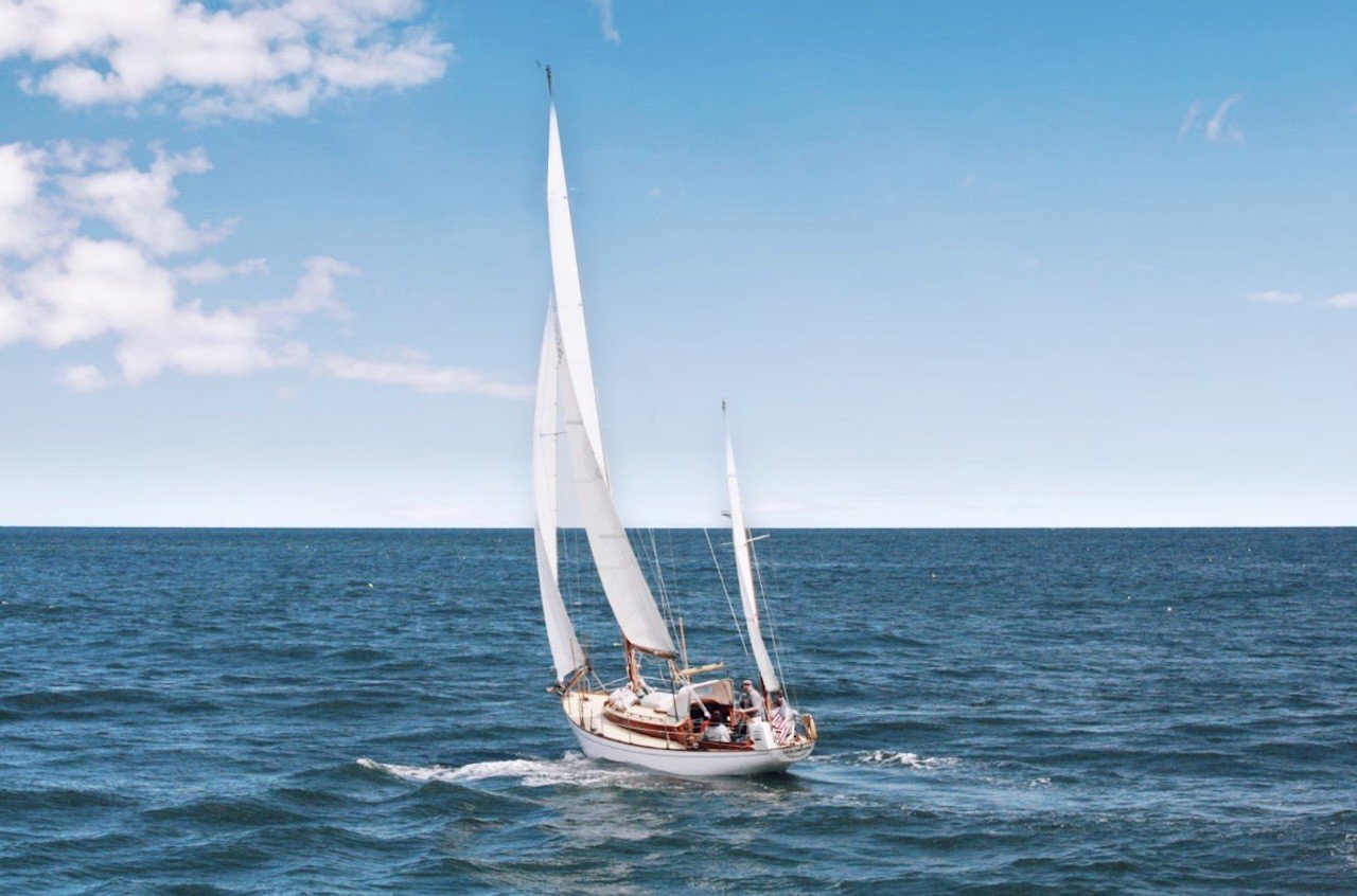 Navigare nelle acque degli Emirati Arabi Uniti: Come Noleggiare lo Yacht Perfetto per la Vostra Prossima Avventura Navigare nelle acque degli Emirati Arabi Uniti: Come Noleggiare lo Yacht Perfetto per la Vostra Prossima Avventura