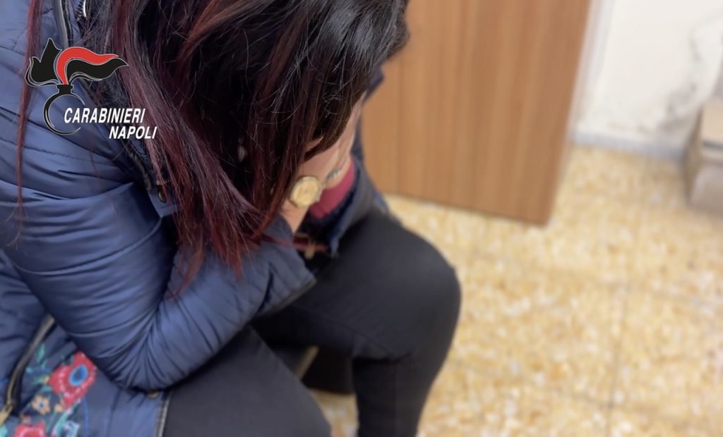 Napoli, “l’ultimo incontro”, sequestrata due giorni nella camera di un hotel: arrestato 23enne