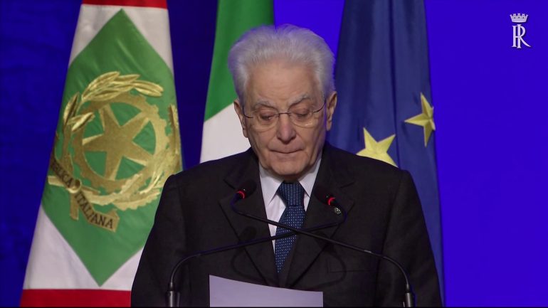 Alfieri della Repubblica 2025: due ragazze campane insignite da Mattarella