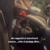 “Sig. Borrelli, questo è un video pubblicato nelle storie di Instagram che ritrae dei ragazzi che, dal momento che erano usciti senza casco, ne rubano uno (con tanto di “questa è N