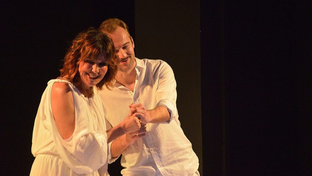 Borderlife in scena al Teatro Bellini di Napoli, con Francesca Merloni e Pavel Zelinskiy