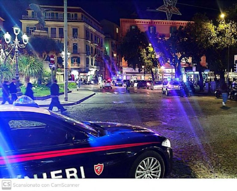 Castellammare: arrestato incensurato: sequestrati 8 chilogrammi di stupefacenti