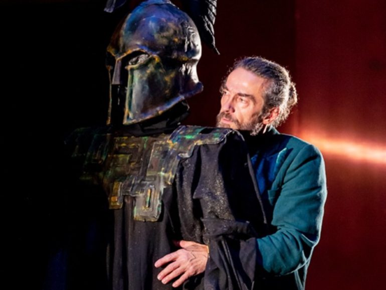 Salotto a Teatro: al Comunale di Caserta ospiti Alessio Boni e Antonella Attili