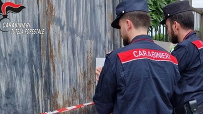 Gestione illecita rifiuti: nell’Avellinese azienda sotto sequestro, denunciato il titolare