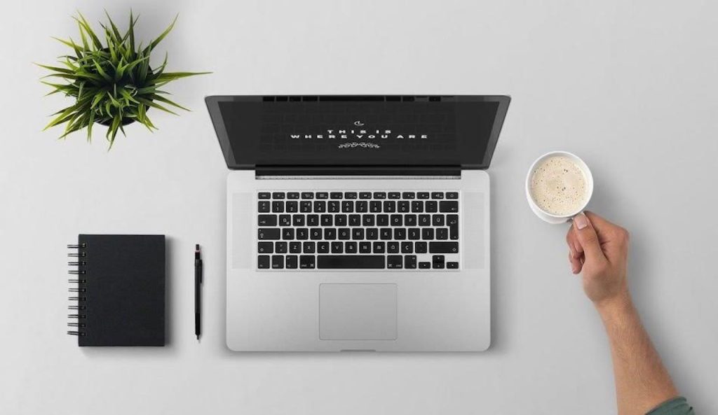 In arrivo legge sul diritto alla disconnessione per vietare mail, chiamate e messaggi fuori orario di lavoro