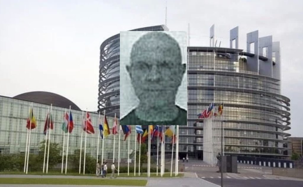 Il boss latitante protestava davanti al Parlamento europeo: arrestato