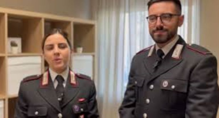 Ercolano, encomio per i due carabinieri che salvarono bimbo a corso Resina