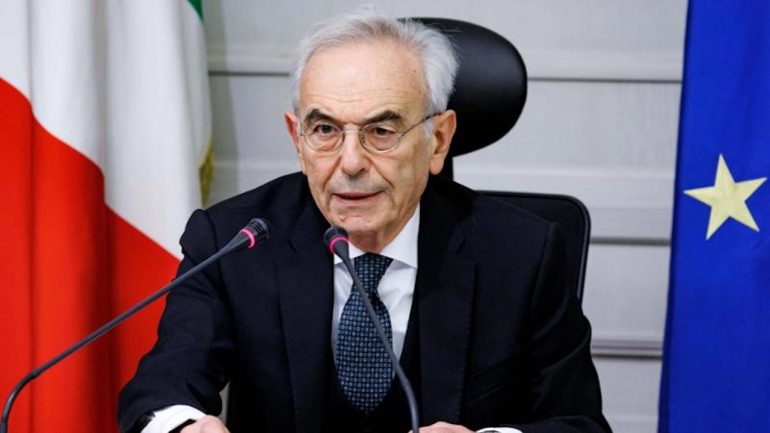 Consulta, terzo mandato e polemiche: Amoroso annuncia tempi rapidi per la decisione