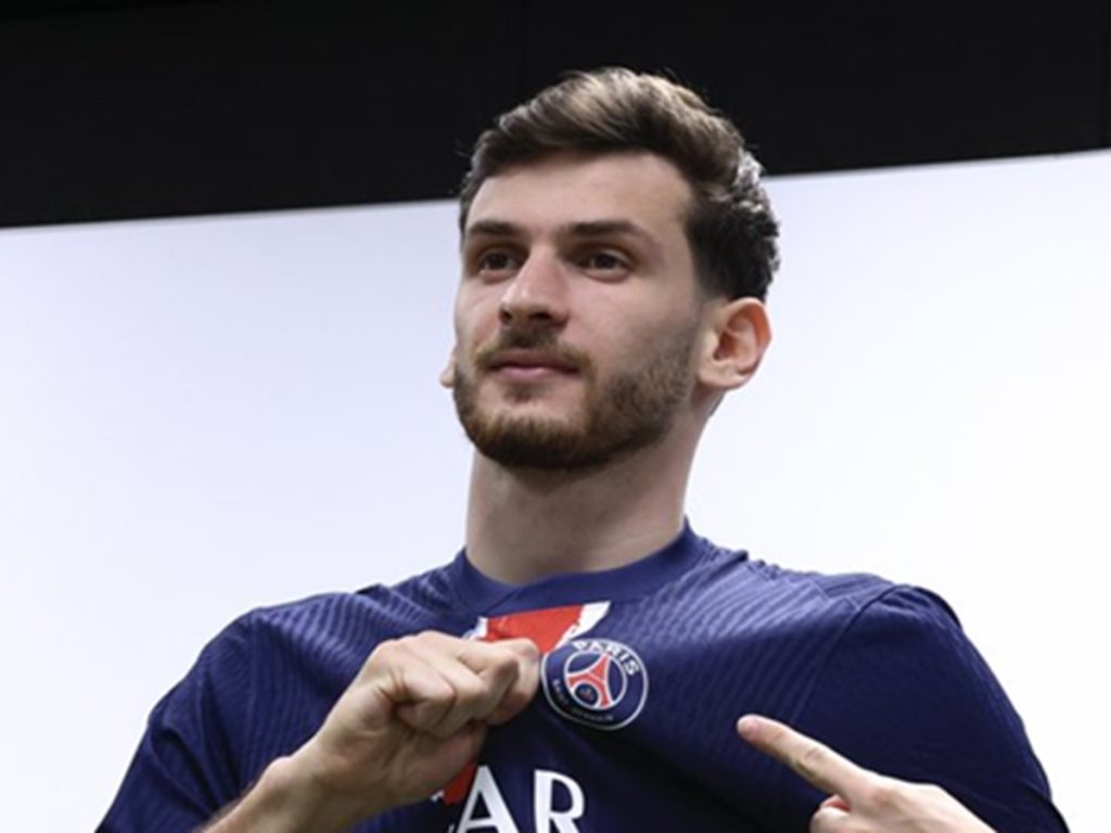 Vacanze rovinate per Kvaratskhelia: ladri svaligiano la sua casa a Parigi