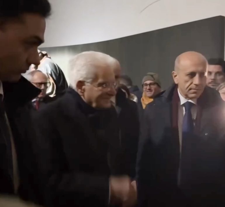 Lo spot di Mattarella per Napoli: visita il Gesù Nuovo, Santa Chiara e il museo di San Martino