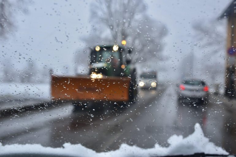 Allerta maltempo per neve e temporali, prevista una domenica polare: ecco le zone interessate
