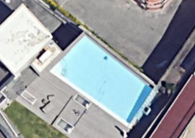 Torre del Greco, sequestrata la piscina abusiva della famiglia Mele