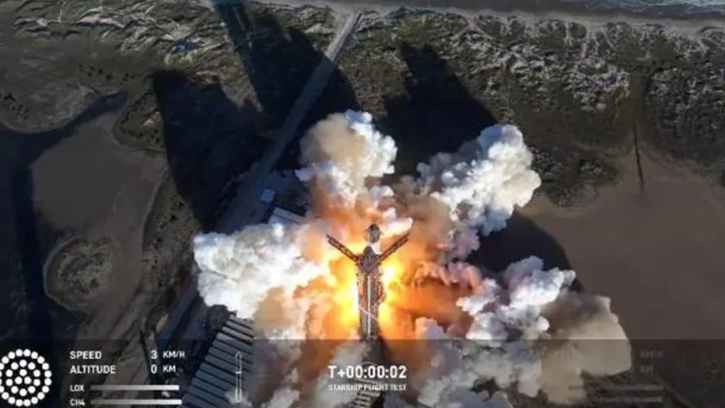 Starship di SpaceX esplode dopo il lancio: fallito il nuovo test di Musk. Decine di voli dirottati e ritardati per i detriti