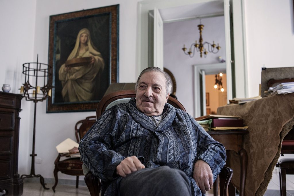 Morto il maestro Roberto De Simone