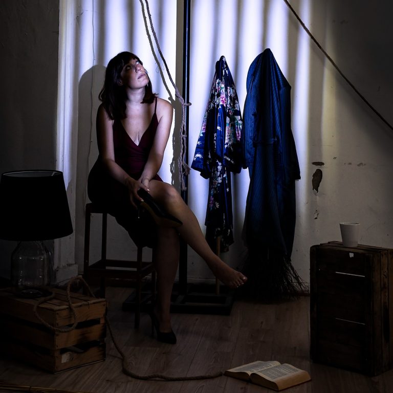 Cage 1 in scena al teatro Tram: esplorazione dell’identità digitale