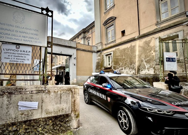 Villa Literno, rapina e violenta una donna: arrestato