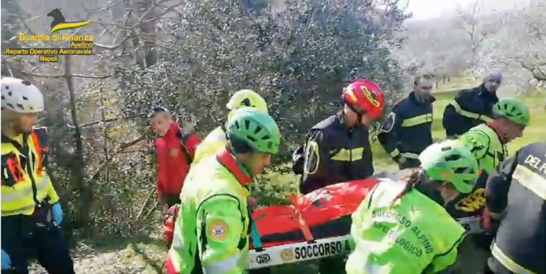 Scomparso da giorni, 82enne ritrovato senza vita in zona impervia di Parolise 