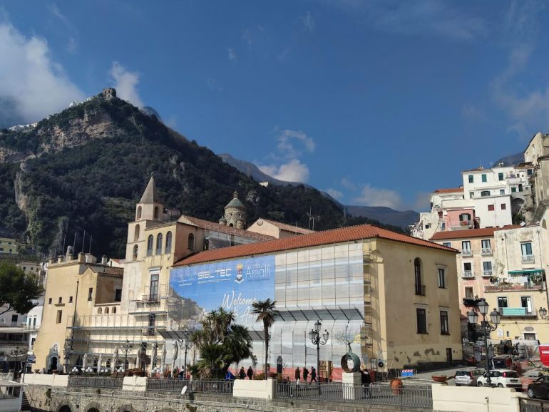 Amalfi, Palazzo San Benedetto si rifà il look