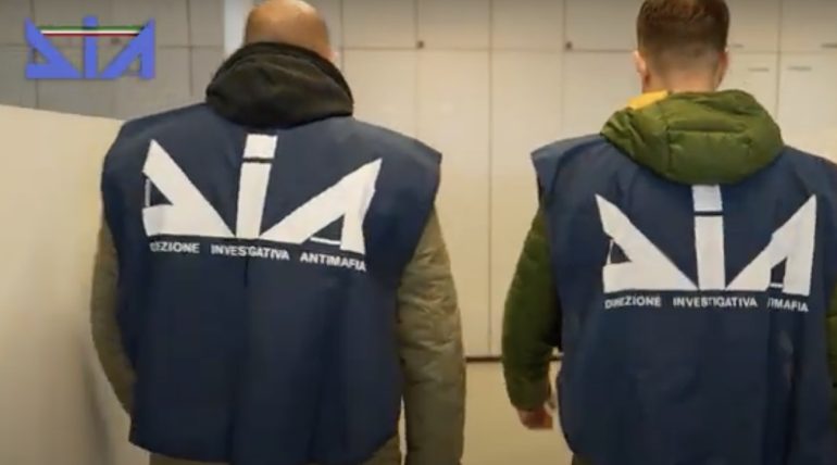 Tentato omicidio a Brescia per l’ex pentito Domenico Amato: altri 5 arresti
