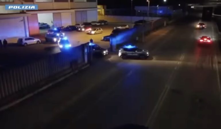 Maxi-operazione della polizia contro la criminalità minorile: 142 denunce e 73 arresti in tutta Italia