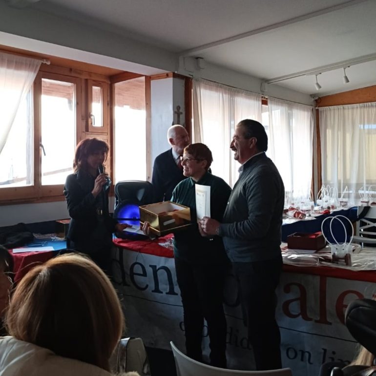 Successo al Concorso Artistico Letterario Amore è. Fra i premiati anche Maria Cuono