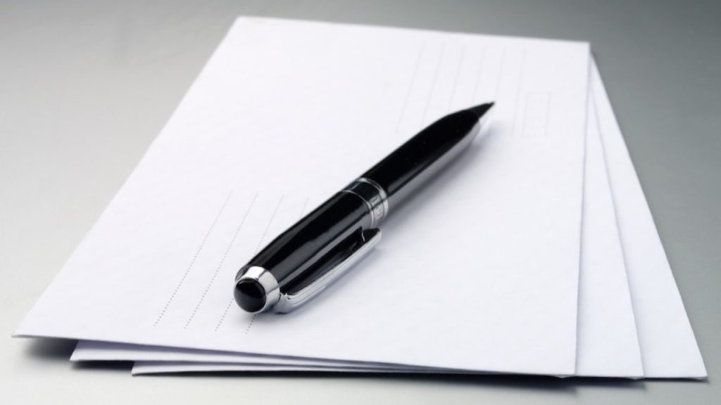 Salerno Letteratura and Mokapimm together for a special call dedicated to paradoxical stories