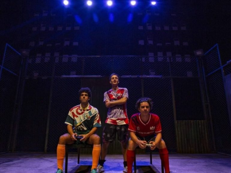 Cuore puro – Favola nera per camorra e pallone di Roberto Saviano in scena al Teatro Sannazaro