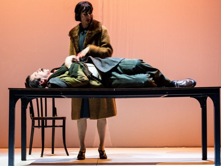 In scena al Teatro Sannazaro La ragione degli altri dal dramma omonimo di Luigi Pirandello