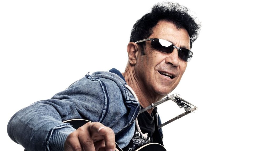 Stasera in onda su Rai 1 un documentario dedicato a Edoardo Bennato