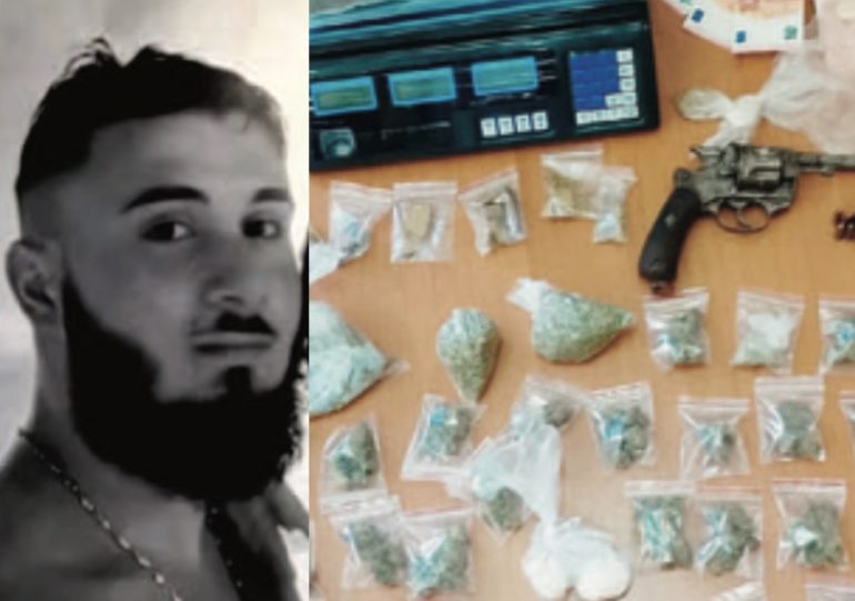 Nuovo colpo alla “piazza del 3×2” di Secondigliano: arrestato Francesco Mennetta cugino del boss