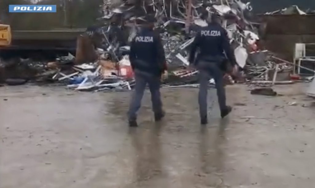 Napoli, rubavano rame alle ferrovie e lo rivendevano ai cantieri del Nord: 7 arresti